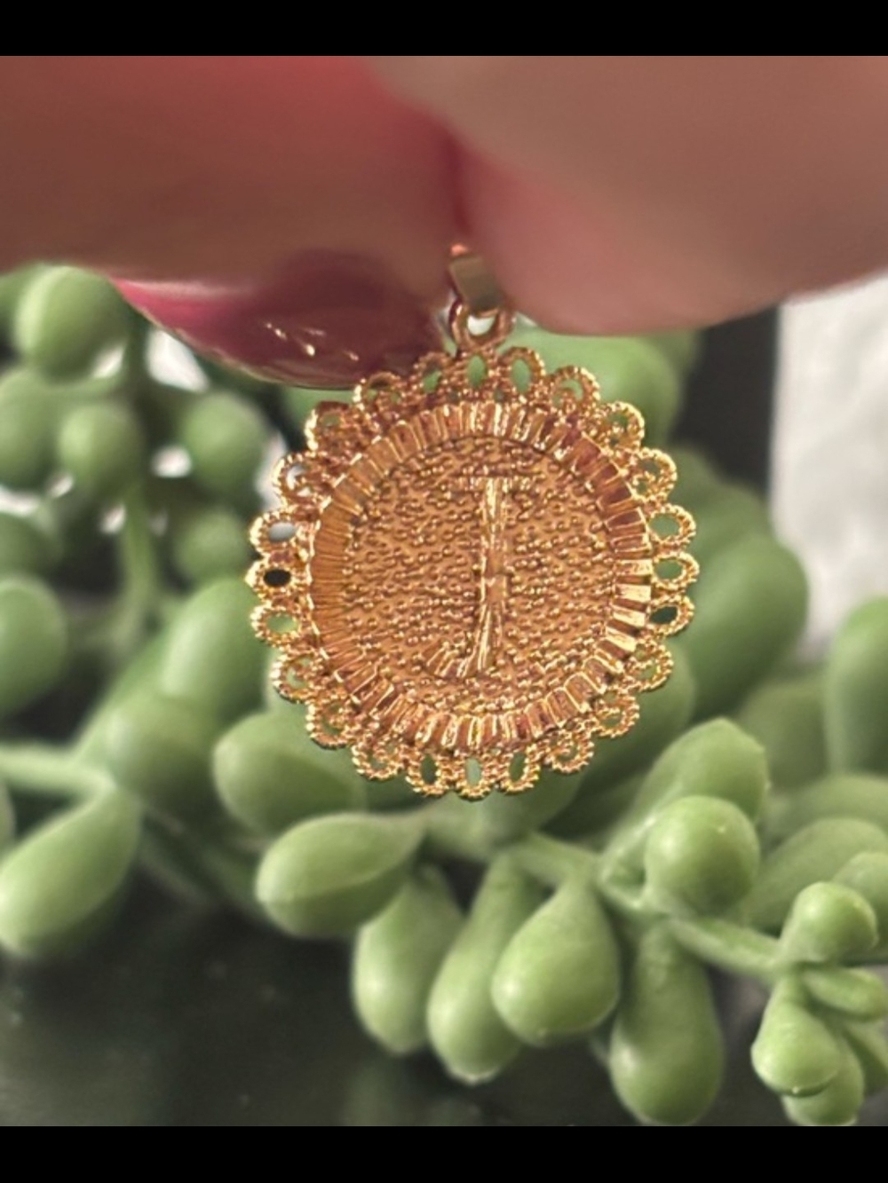 Gold-Tone Floral Edge Round Pendant "J"